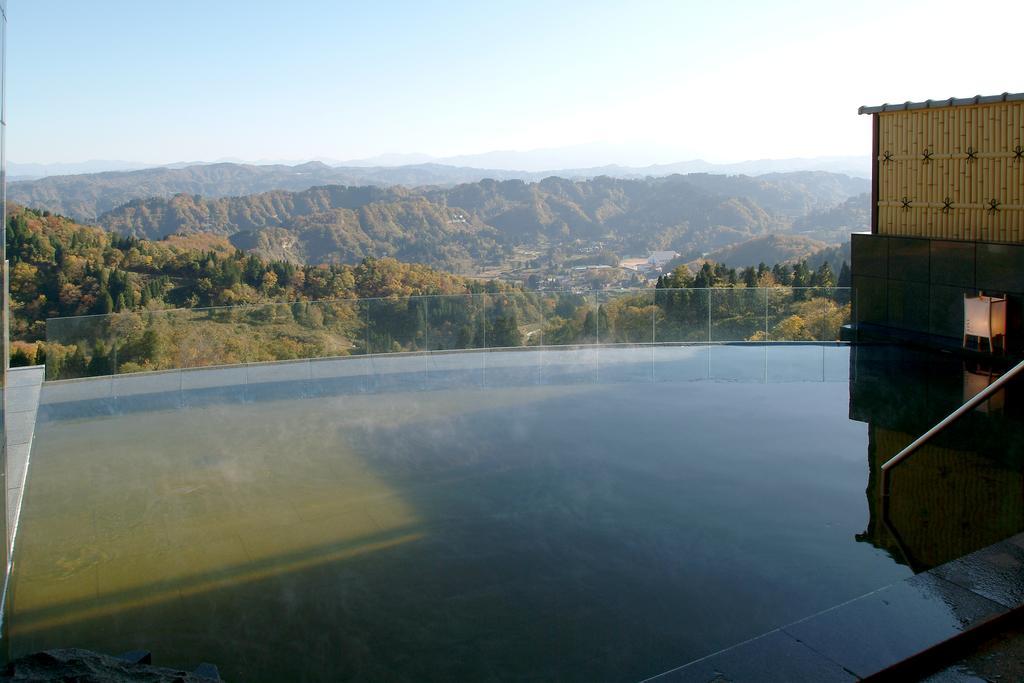 Unkai Hotel Tokamachi Exterior photo